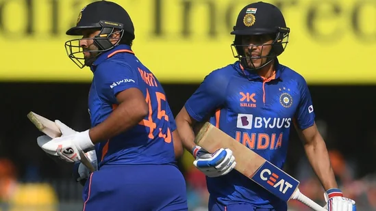 Shubman Gill and Rohit Sharma during IND vs SL, 1st ODI