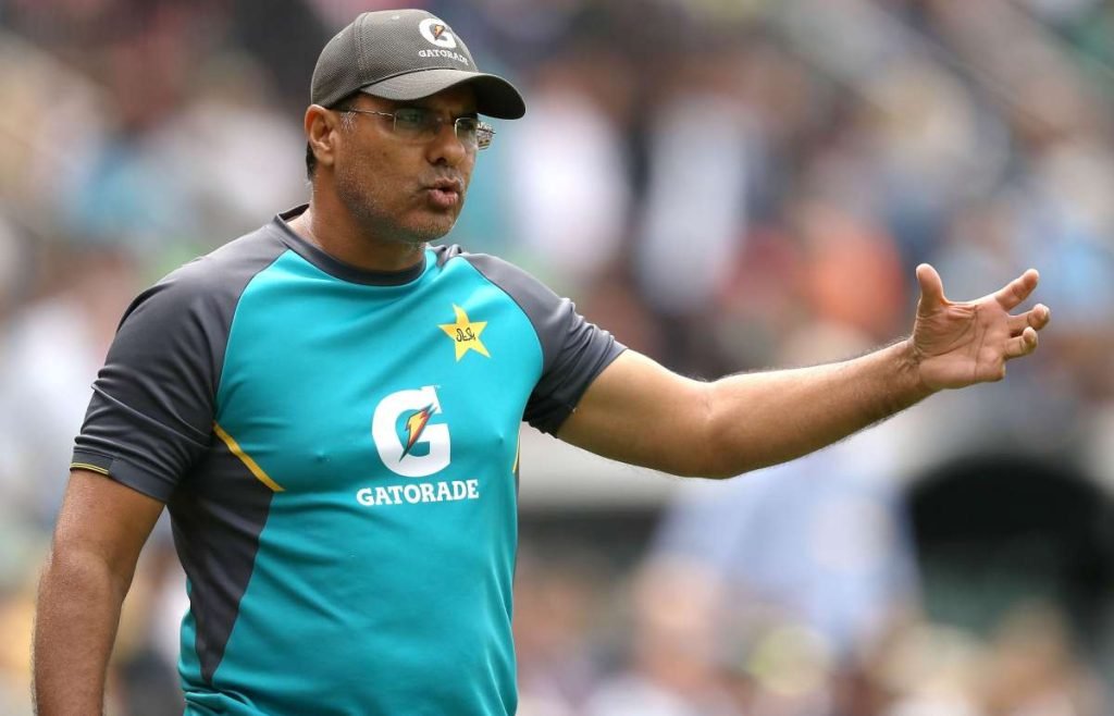 PCB Offers Bowling Coach Role to Waqar Younis