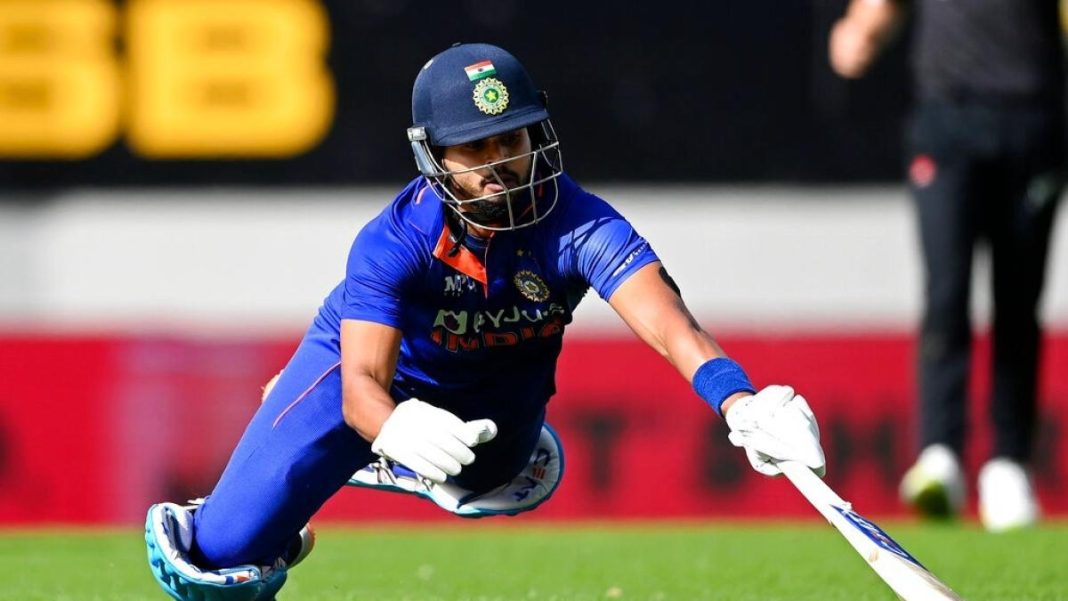 IND vs NZ ODI Series 2023: Huge blow for the Indian Team, As Shreyas Iyer ruled out of the ODI series against New Zealand due to a back injury