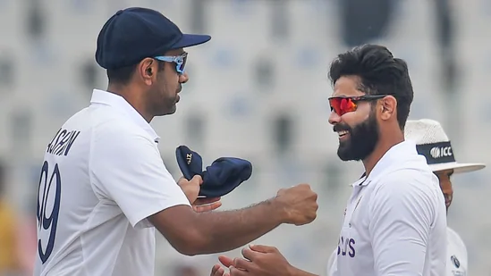 IND vs AUS 1st Test: Jadeja Claims 5-Wicket Haul, Ashwin Achieves 450th Test Scalp in Thrilling Day 1 in Nagpur