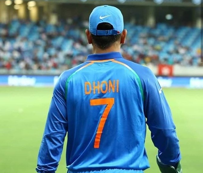 Jersey Number 7 in Cricket in India- The Legend of MS Dhoni