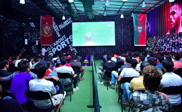 7 Best Places for IPL 2023 Live Screening in Delhi