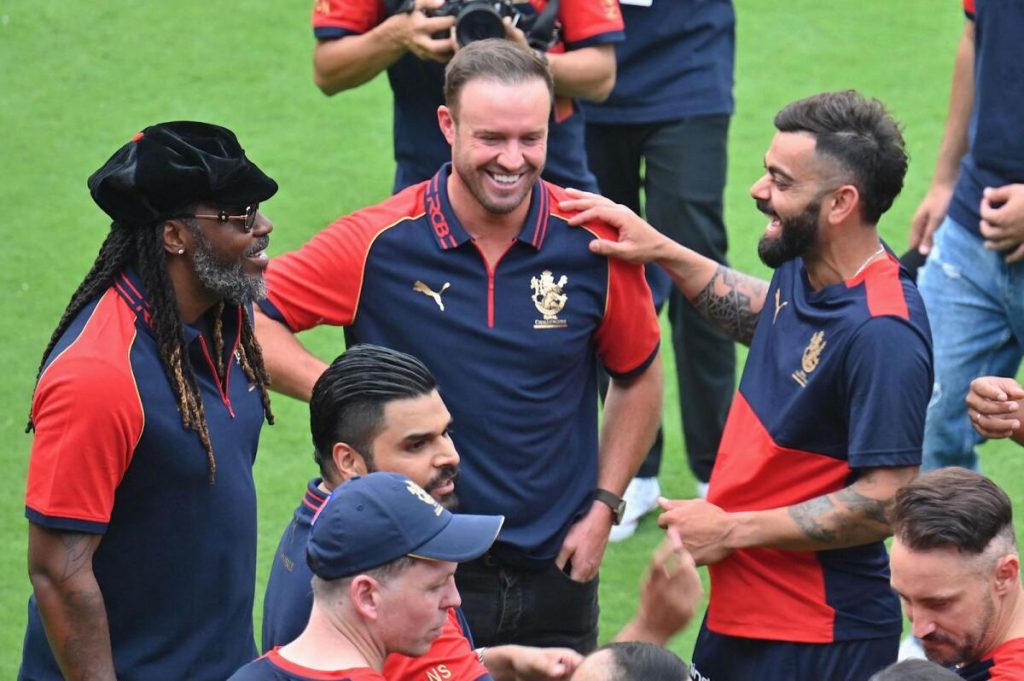 IPL 2023 | RCB vs KKR: Chris Gayle Reveals His and AB de Villiers' Prediction for Virat Kohli in this Year’s IPL says, "There's Going to be Carnage for Bowlers"