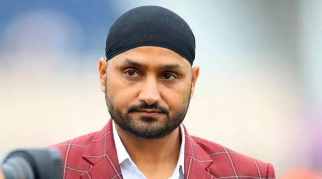 IPL 2023 | DC vs GT: Harbhajan Singh slams DC skipper David Warner after loss against SRH, says "His 300 runs are of no use to DC"