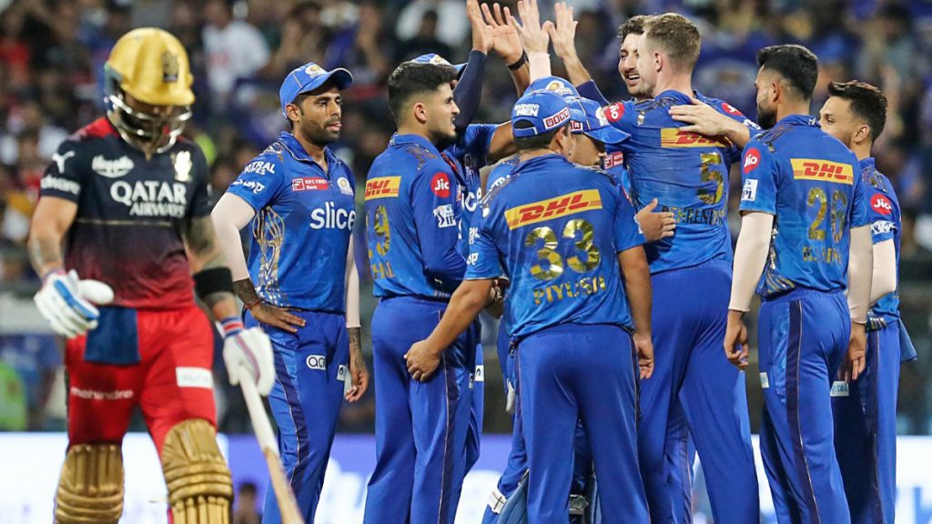 Naveen-ul-Haq shuts down Virat Kohli with cheeky Instagram stories during MI vs RCB match