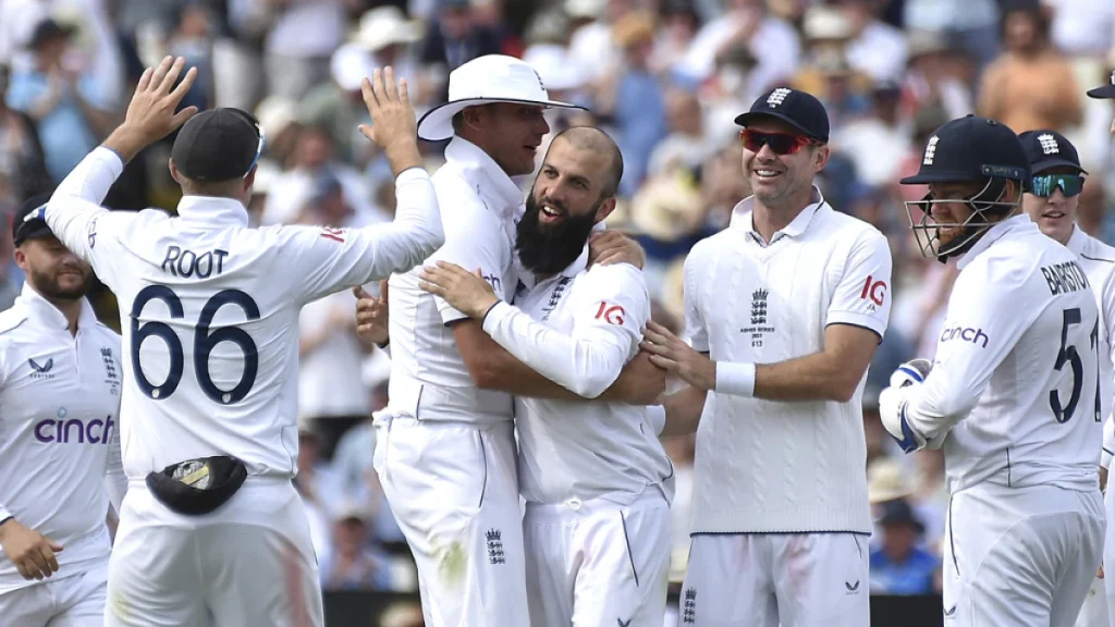 Ashes 2023: Ricky Ponting Gives his Take on Moeen Ali's Fine for Breaching ICC Code of Conduct