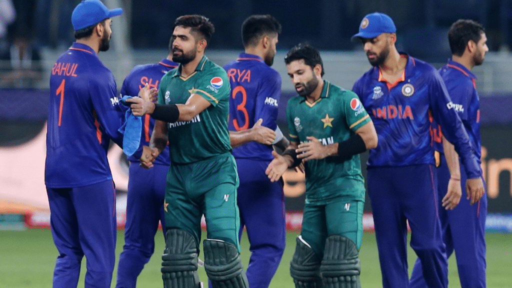 Waqar Younis Reveals Pakistan's Match-Winners for ICC World Cup 2023 Clash against India