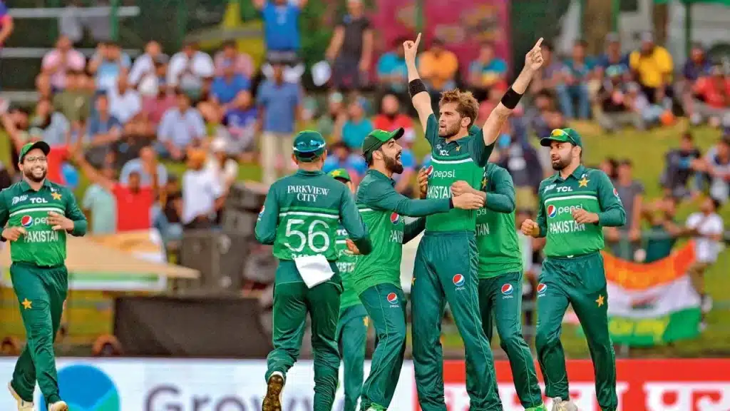 Pakistan Secures First Super 4 Berth in Asia Cup 2023 as India-Pakistan Encounter Ends in Washout