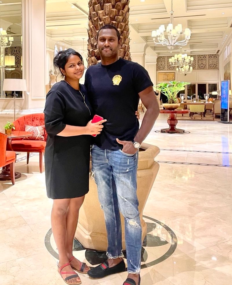 Angelo Mathews Wife- Heshanie Silva Age, Photos, Instagram, Son, Daughter