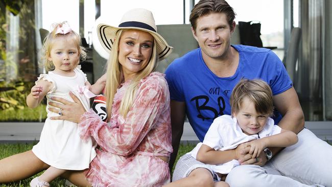 All You Need to Know about Lee Furlong, the Wife of Shane Watson