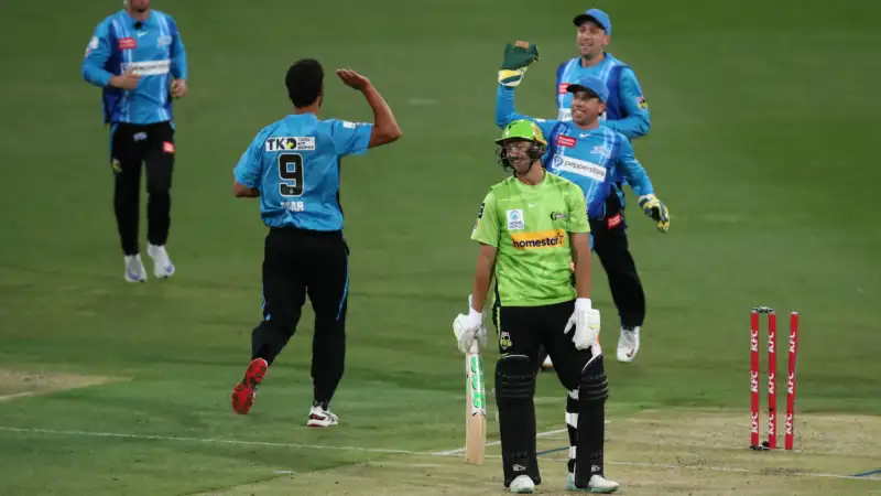 Sydney Thunder vs Adelaide Strikers 