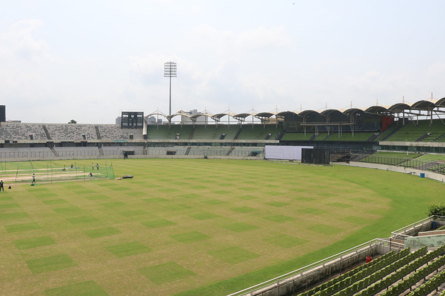 CCH vs SYL Shere Bangla National Stadium Dhaka Pitch Report, Avg Score