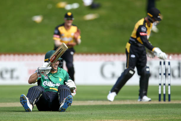 Wellington Firebirds vs Central Stags