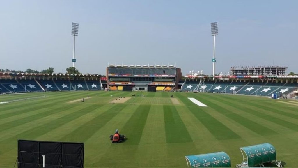 PES vs KAR: Weather Forecast and Pitch Report for Today Match PSL 2024