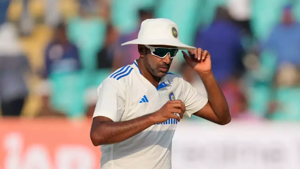 Ravi Ashwin Withdraws from 3rd Test Due to Family Emergency