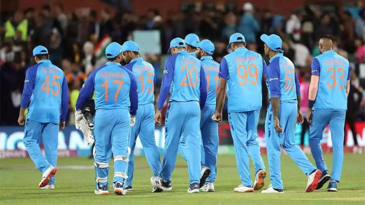 Last time when India and England clashed in the semi-finals, Men in Blue faced a humiliating defeat