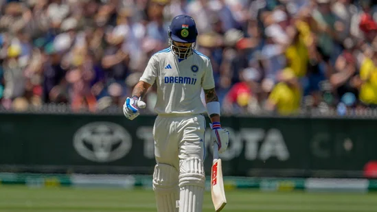 Virat Got Out After Scoring 17 Runs